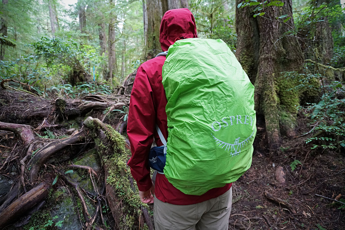 Osprey talon outlet rain cover